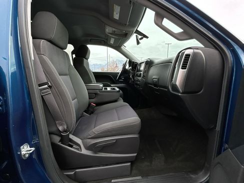 Used 2017 Chevrolet Silverado 1500 LT w/ All Star Edition image 28