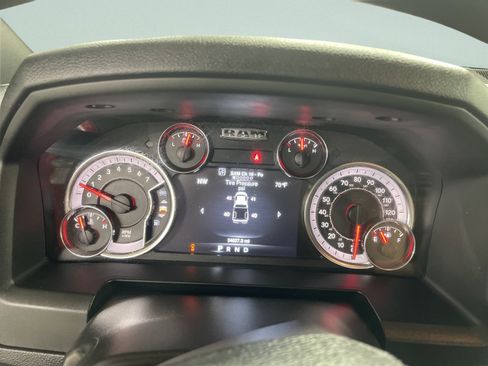 Used 2022 RAM 1500 Warlock w/ Electronics Group AWD/4WD image 17