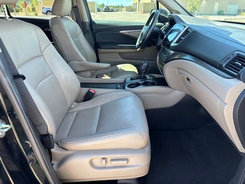 Used 2017 Honda Pilot EX-L image 18