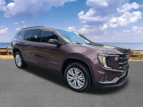 Used 2024 GMC Acadia Elevation AWD/4WD image 10