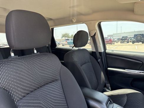 Used 2015 Dodge Journey American Value Package FWD image 15