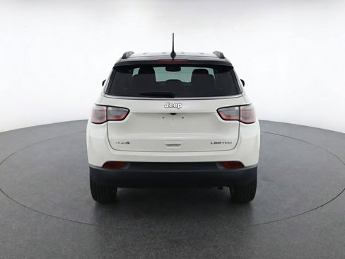 Used 2025 Jeep Compass Limited image 7