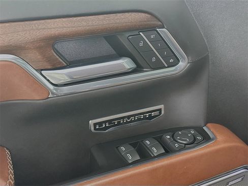 Used 2024 GMC Sierra 1500 Denali Ultimate image 21