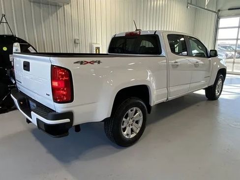 Used 2022 Chevrolet Colorado LT w/ LT Convenience Package image 3