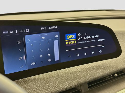 Used 2023 Lucid Air Pure image 19