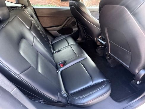 Used 2023 Tesla Model Y Long Range AWD/4WD image 14