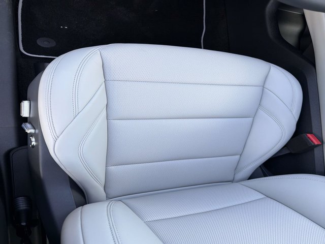 New 2026 Lincoln Nautilus Premier AWD/4WD image 11