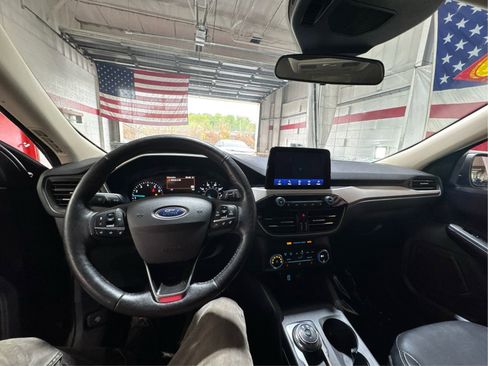 Used 2020 Ford Escape SEL AWD/4WD image 23