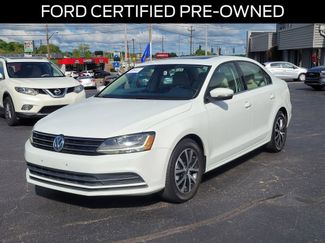 Used 2017 Volkswagen Jetta SE FWD video 2
