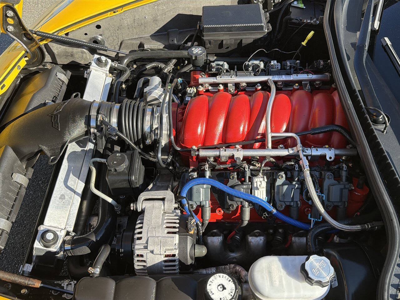 Used 2005 Chevrolet Corvette Coupe w/ Preferred Equipment Group RWD image 15