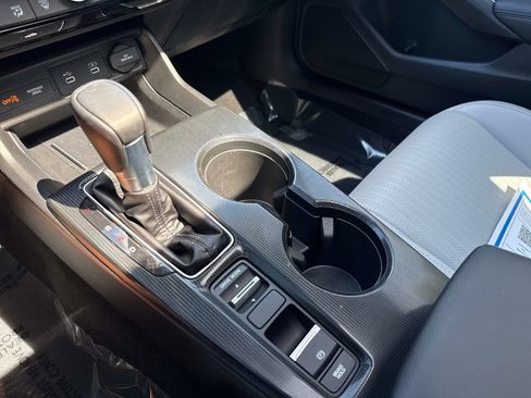 Certified 2025 Honda Civic Sport Touring image 24