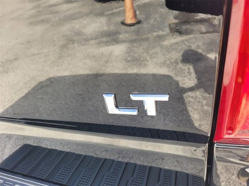 Used 2024 Chevrolet Silverado 1500 LT Trail Boss w/ Convenience Package II image 16