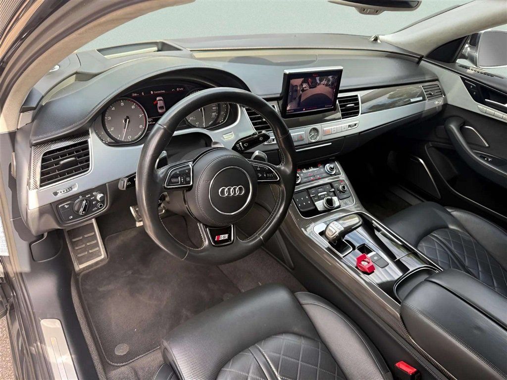 Used 2015 Audi S8 w/ S8 Driver Assistance Package AWD/4WD image 7
