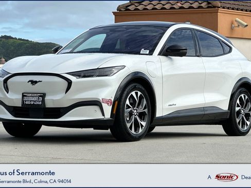 Used 2021 Ford Mustang Mach-E Premium image 1