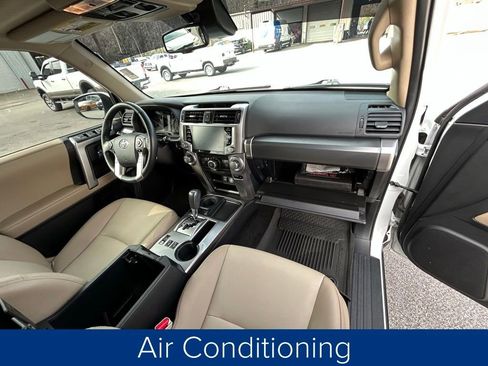 Used 2024 Toyota 4Runner SR5 Premium image 27