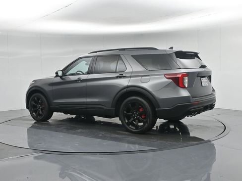 Used 2023 Ford Explorer ST w/ Equipment Group 401A image 7
