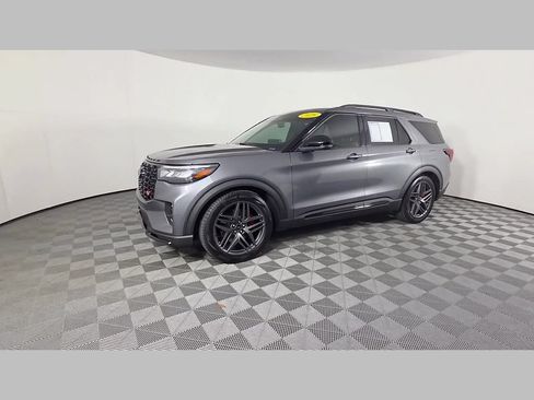 Used 2025 Ford Explorer ST w/ Sun And Sound Package AWD/4WD image 47