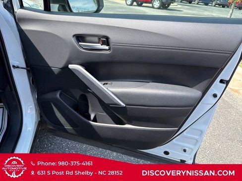 Used 2023 Toyota Corolla Cross XLE w/ Convenience Package image 37