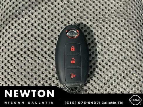 Used 2020 Nissan Frontier SV AWD/4WD image 36
