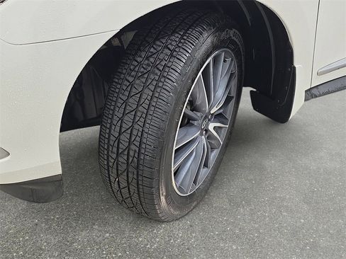 Used 2019 INFINITI QX60 Luxe w/ Sensory Package image 32