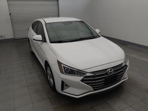 Used 2020 Hyundai Elantra SEL w/ Convenience Package (C2) FWD image 14
