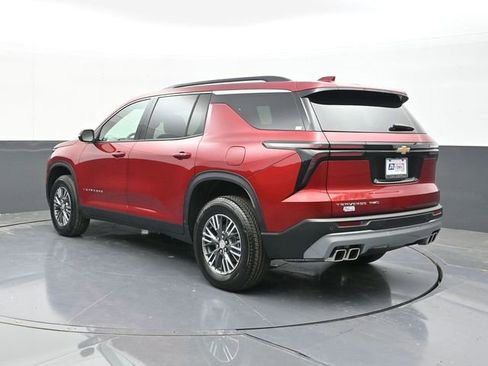 New 2026 Chevrolet Traverse LT image 10
