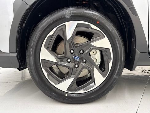 New 2025 Subaru Crosstrek 2.5i Limited image 9