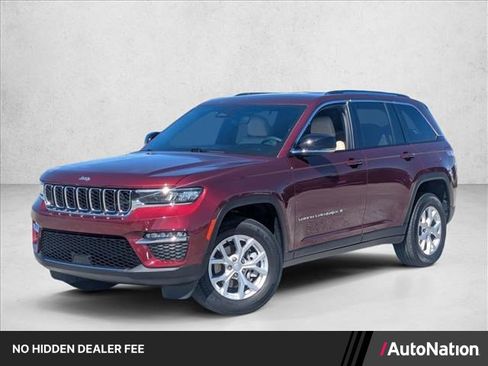 Used 2023 Jeep Grand Cherokee Limited AWD/4WD image 1