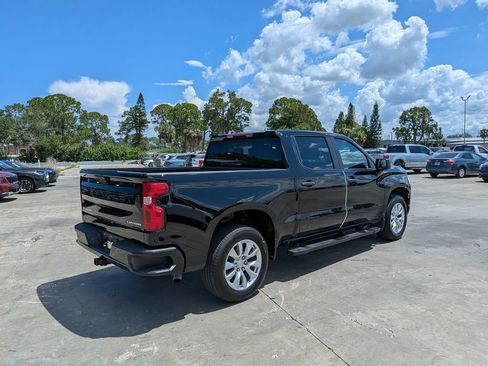 Used 2025 Chevrolet Silverado 1500 Custom RWD image 8