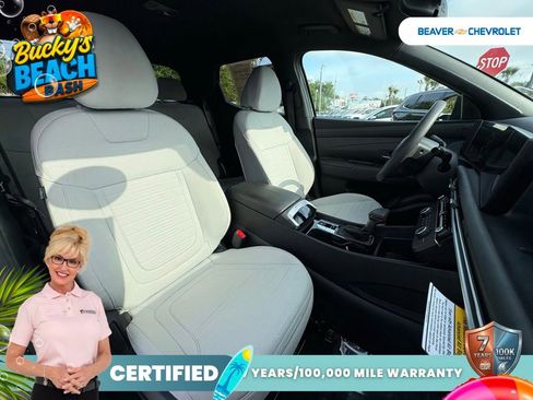 Used 2025 Hyundai Santa Cruz SE FWD image 28