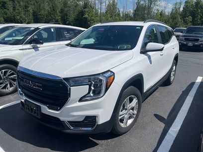Used 2024 GMC Terrain SLE w/ Driver Convenience Package