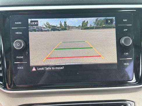 Certified 2023 Volkswagen Atlas SEL Premium AWD/4WD image 18