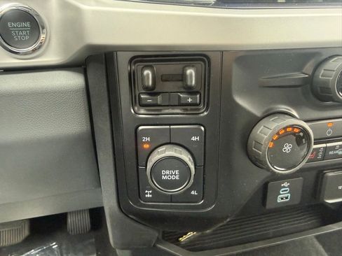 New 2026 Ford F250 XLT w/ XLT Premium Package AWD/4WD image 27