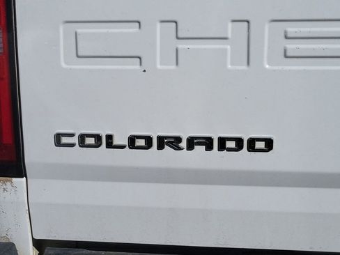 Used 2021 Chevrolet Colorado LT image 10