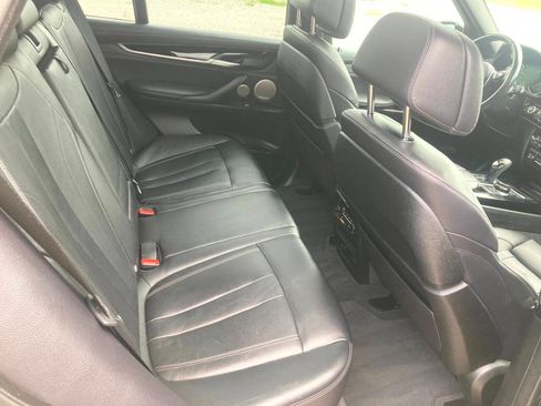 Used 2018 BMW X5 xDrive50i AWD/4WD image 15