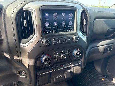 Used 2021 Chevrolet Silverado 1500 LT RWD image 6