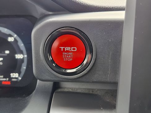 Used 2024 Toyota Tacoma TRD Off-Road AWD/4WD image 18
