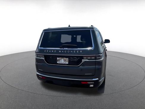 Used 2023 Jeep Grand Wagoneer Series II AWD/4WD image 14