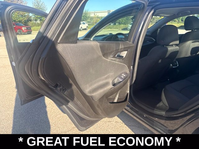 Used 2023 Chevrolet Malibu LT FWD image 12