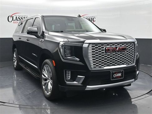 Certified 2023 GMC Yukon XL Denali image 5
