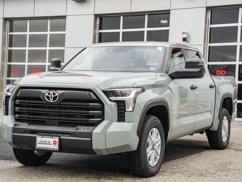 New 2026 Toyota Tundra SR5 image 3