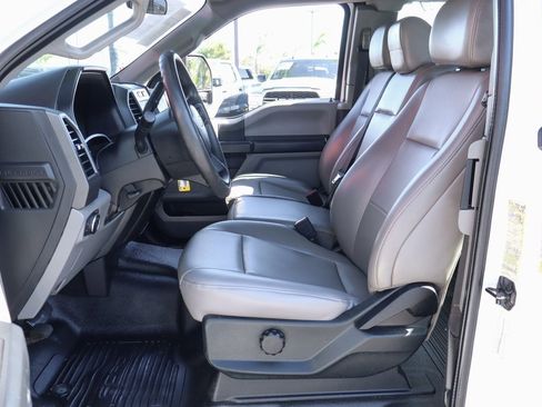 Used 2020 Ford F250 XL w/ Power Equipment Group image 19