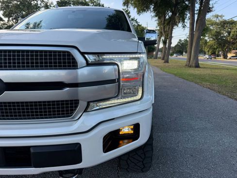 Used 2018 Ford F150 Platinum w/ Equipment Group 701A Luxury AWD/4WD image 26