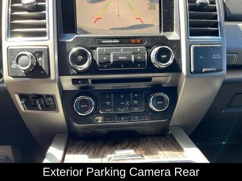 Used 2017 Ford F250 Lariat w/ Chrome Package AWD/4WD image 37