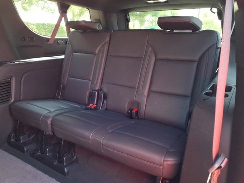 Used 2024 Chevrolet Suburban LT AWD/4WD image 26