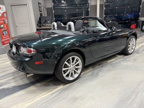 Used 2008 MAZDA MX-5 Miata Touring w/ Suspension Pkg image 25