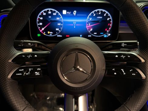 New 2026 Mercedes-Benz CLE 300 4MATIC Coupe image 22