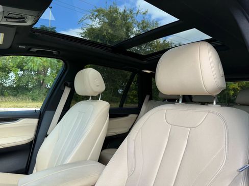 Used 2018 BMW X5 sDrive35i image 10