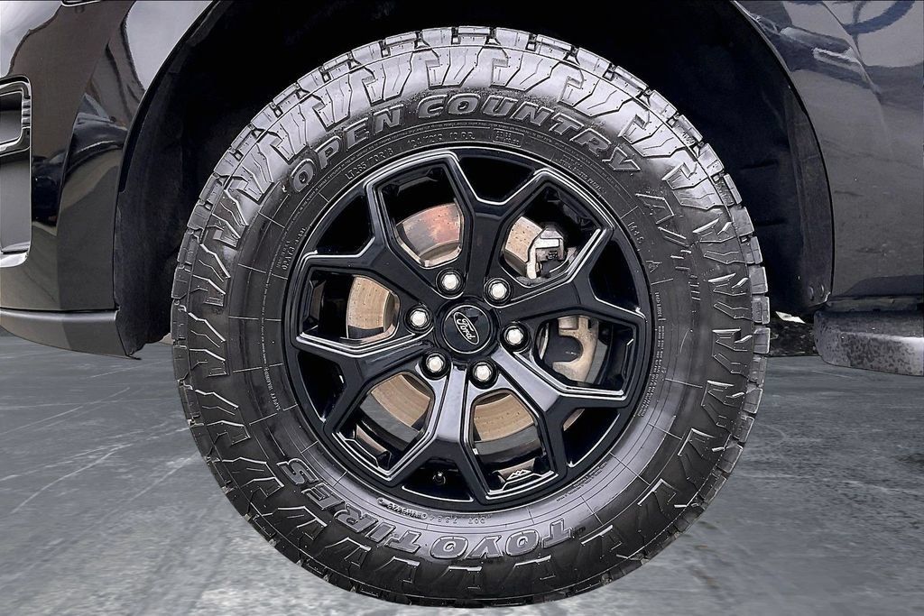Used 2022 Ford Expedition Timberline w/ Equipment Group 501A AWD/4WD image 35