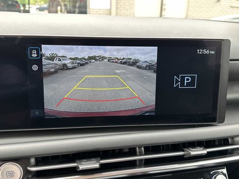 Used 2025 Hyundai Tucson SEL image 21